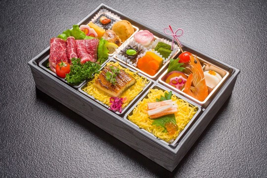 ヨッシーAG5 春慶 半月弁当 十客 へぎ目半月縁高 木製漆塗 懐石弁当会 ヨッシー様専用AG5 春慶 半月弁当 十客 へぎ目半月縁高 木製漆塗