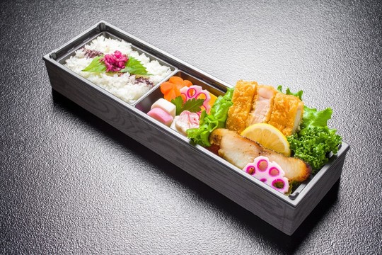 1000円 ～ 1499円 - 木更津市で高級仕出し弁当なら 京都肉懐石 開花屋